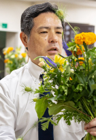 フラワーデザイン常勤主任講師　石川　眞也