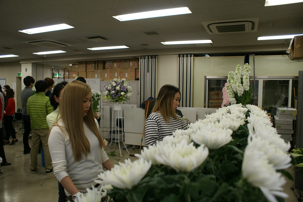 今週のフラワーデザイン実習 Jftd学園日本フラワーカレッジ 花キューピットのフラワーデザイン専門学校